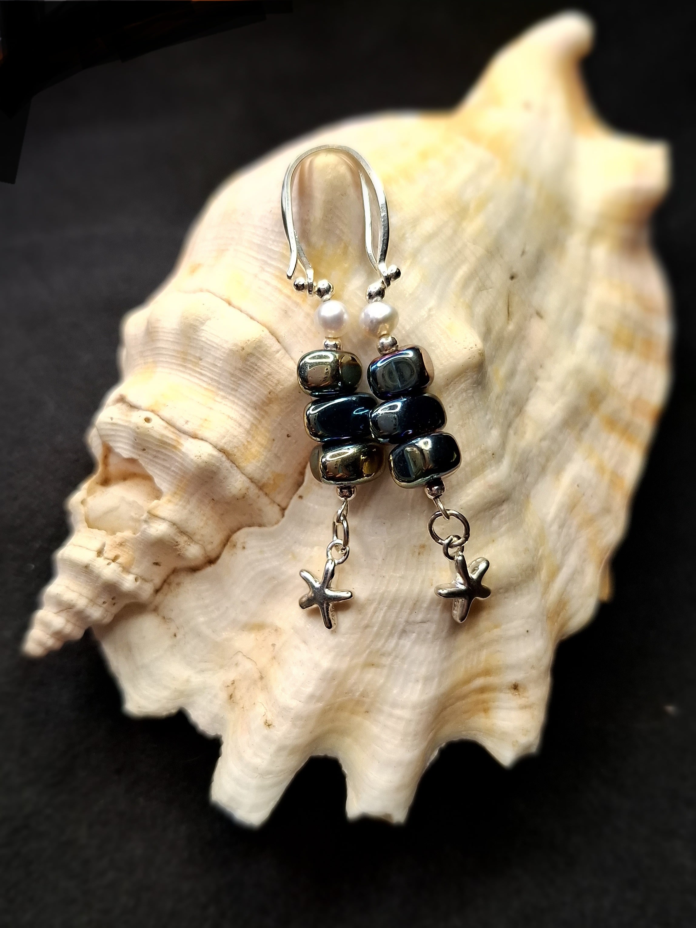 Mermaid's Dream: Hematite and Pearl Silver Earrings | S925 Silver