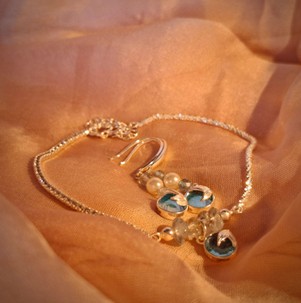 Ocean's Guardian: MTSey Aquamarine Mermaid Fin Bracelet